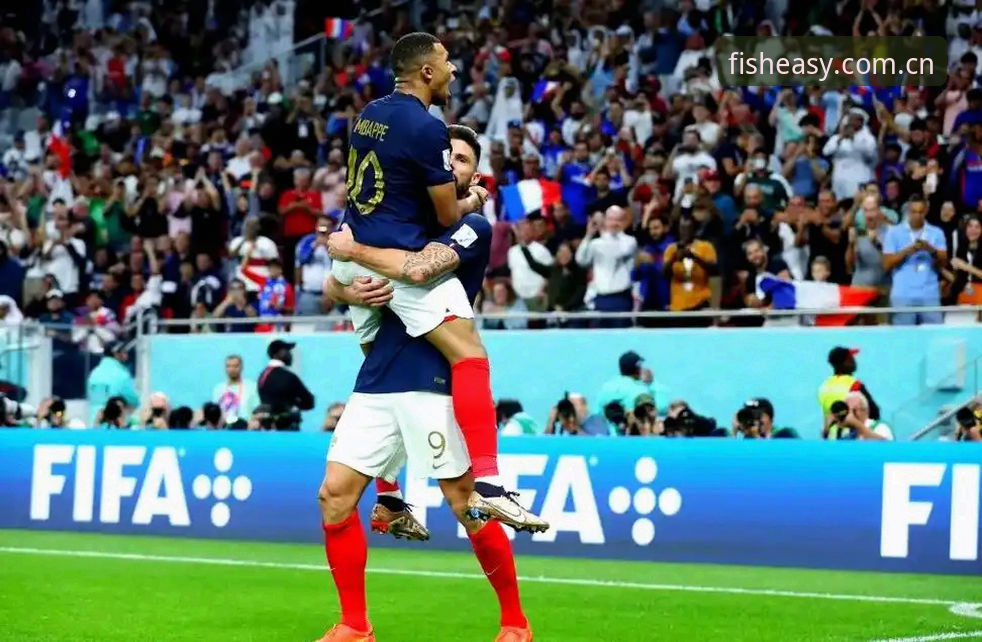 法国3-0伊拉克，姆巴佩追平世界杯纪录之夜全记录